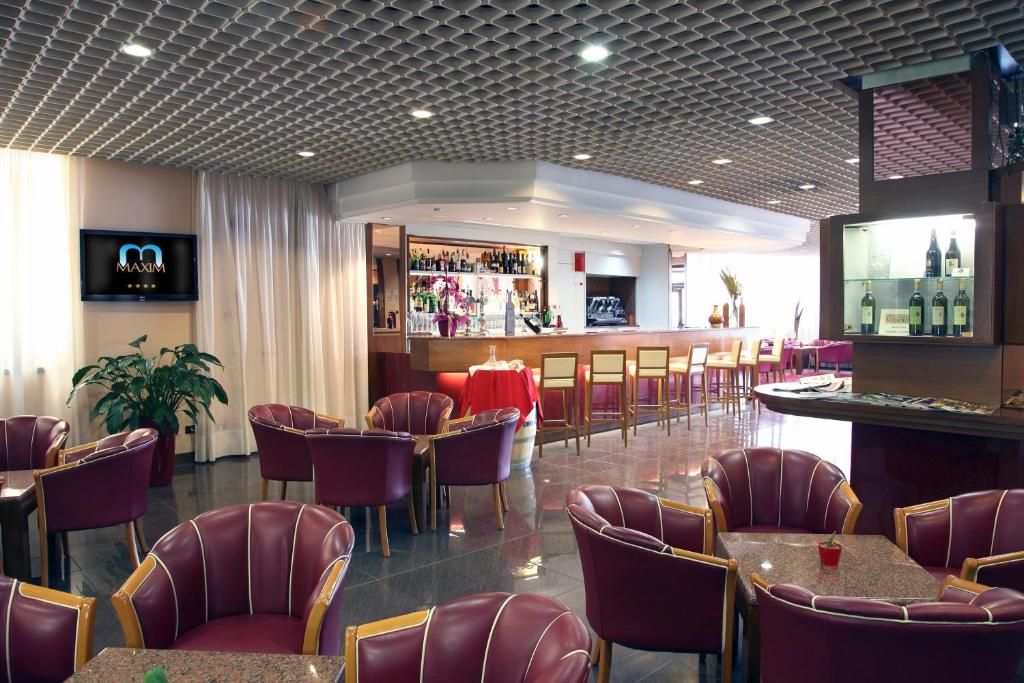 Hotel Maxim фото 3