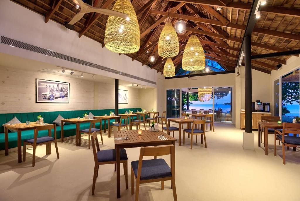 Outrigger Khao Lak Beach Resort фото 147