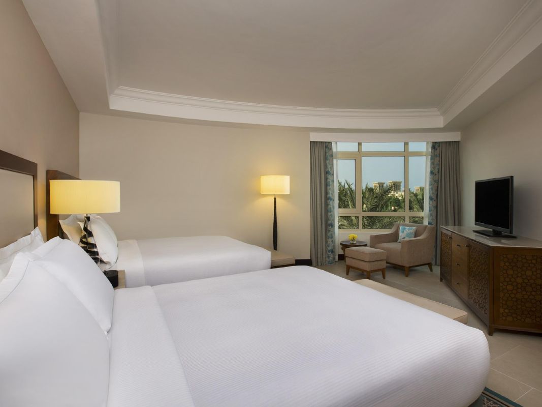 Hilton Al Hamra Beach & Golf Resort фото 71