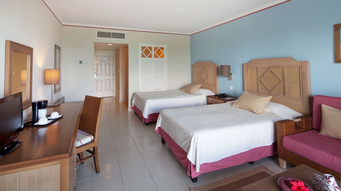 Memories Flamenco Beach Resort фото 3