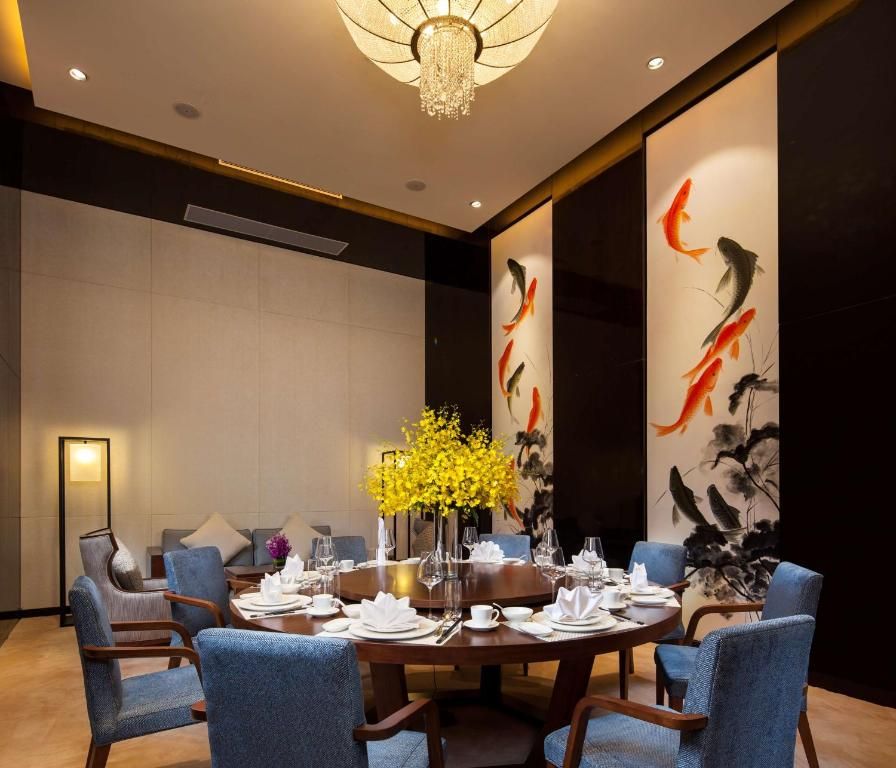Thousand Cranes Sanya Yazhou Bay Int'l Exchange Centre, Curio by Hilton фото 32