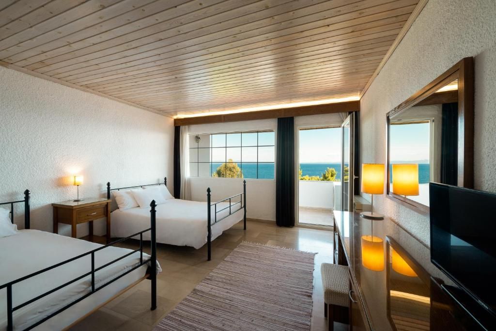 Alexander the Great Beach Hotel фото 21