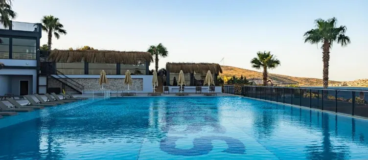 Фото отеля The Nowness Luxury Hotel & Spa
