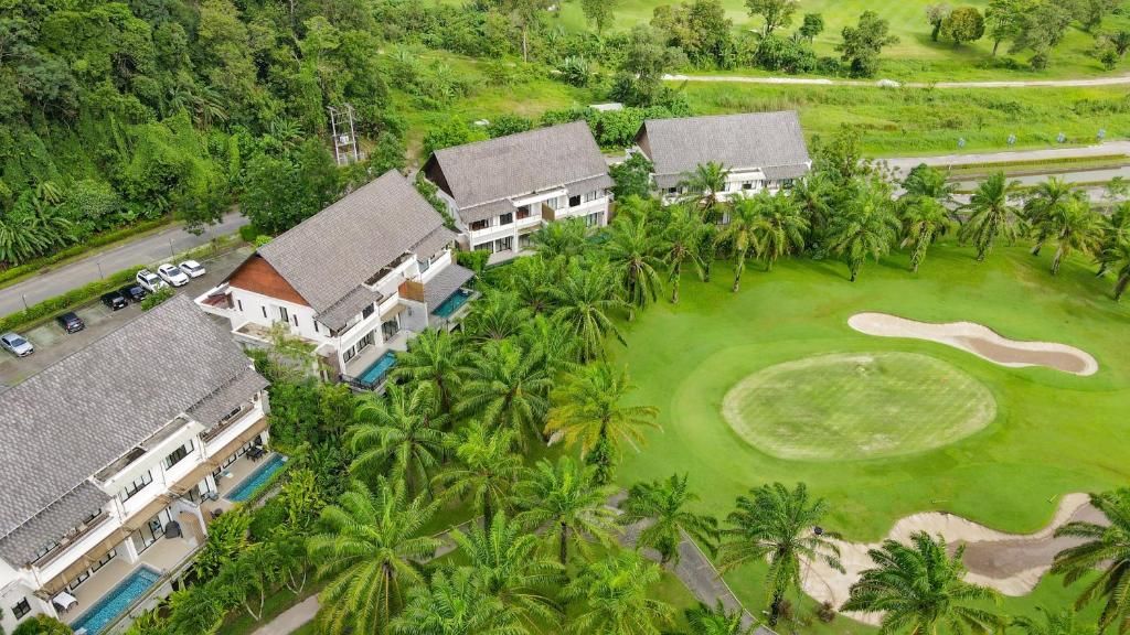 Tinidee Golf Resort Phuket фото 12