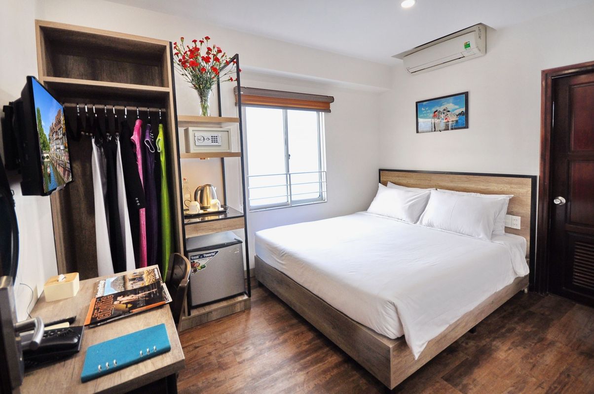 Golden Lotus Hotel 3*, Нячанг, Вьетнам – отзывы и цены на туры в отель. Бронирование отеля онлайн Onlinetours.ru