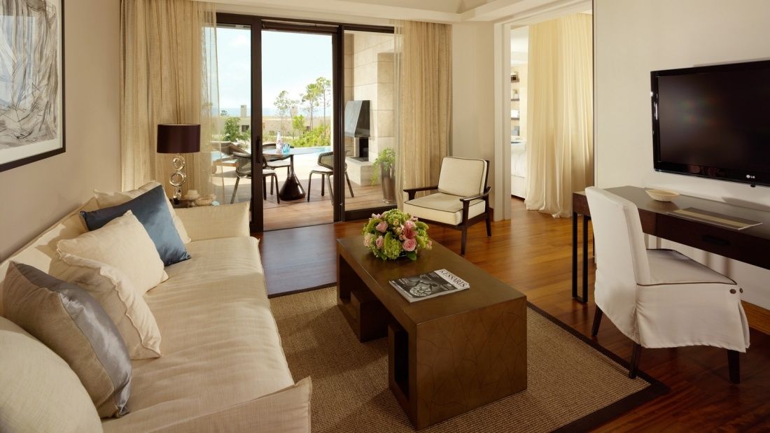 Costa Navarino, The Romanos Resort фото 101