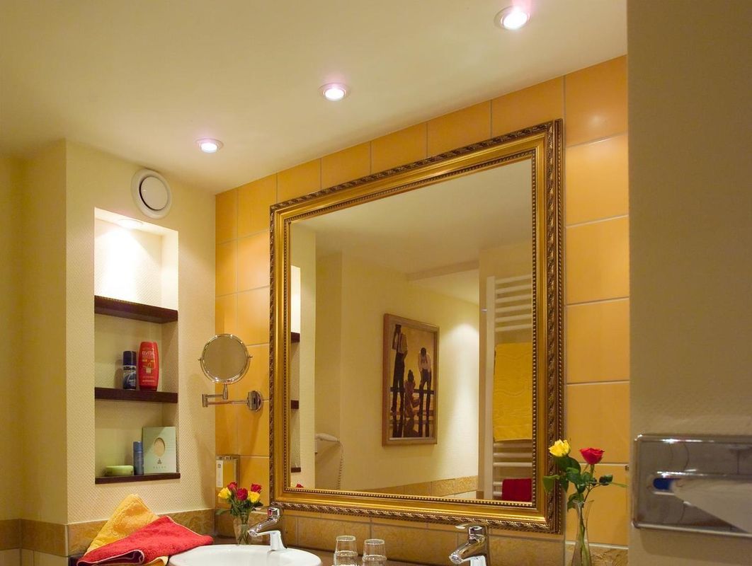 Favored Hotel Domicil фото 20
