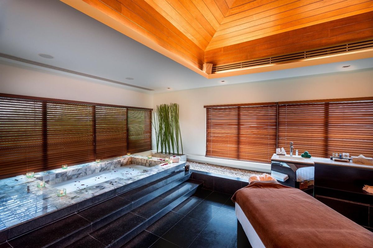 Twinpalms Surin Beach Phuket фото 17