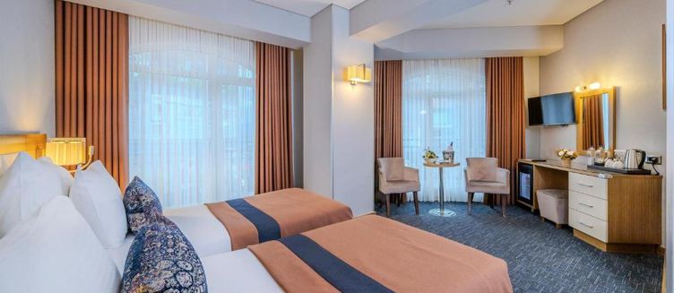 Фото отеля Momento Hotel