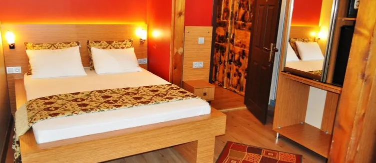 Фото отеля Antique Hostel