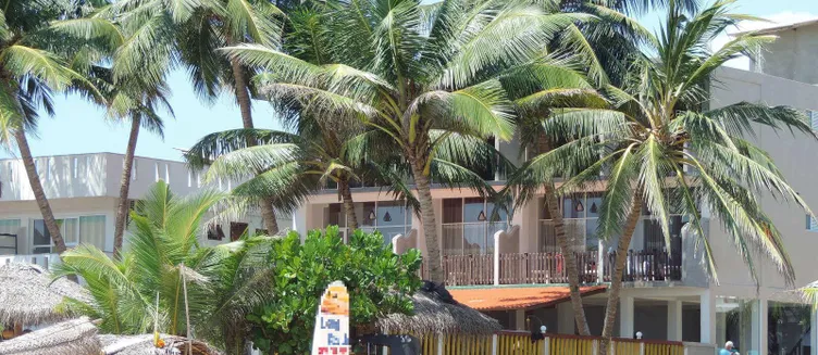 Фото отеля Yula Beach Hikkaduwa