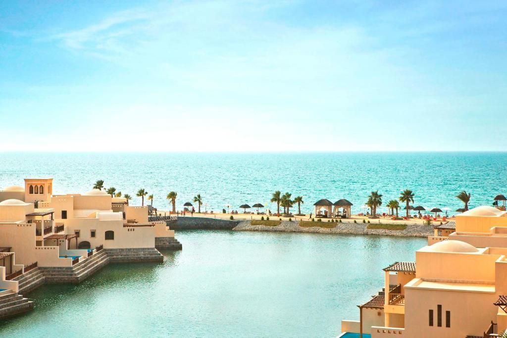 The Village at The Cove Rotana Resort фото 43