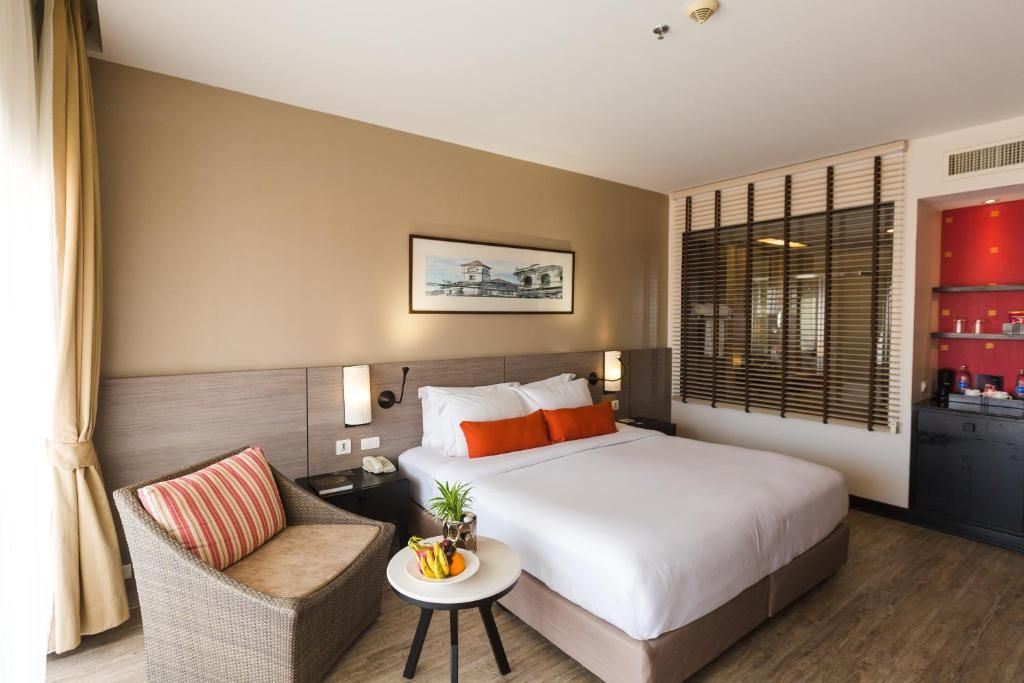 Deevana Plaza Phuket фото 4