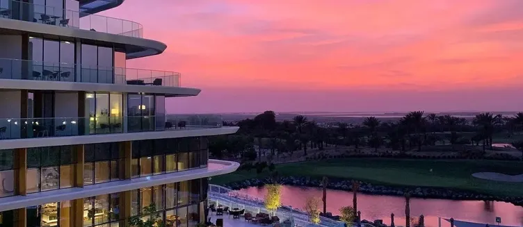 Фото отеля Курортный отель JA The Resort - JA Lake View