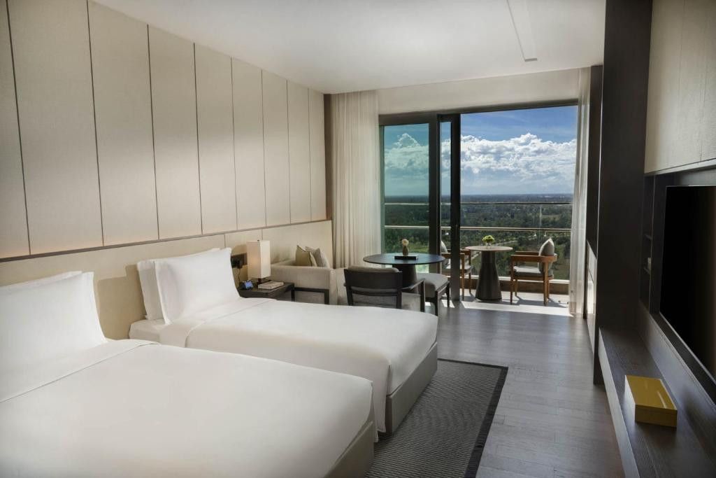 New World Hoiana Hotel фото 2