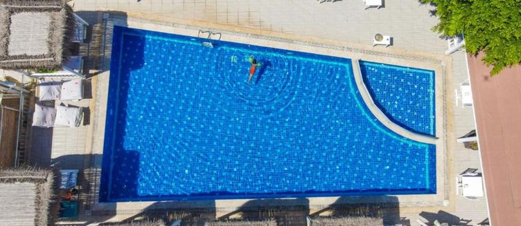 Фото отеля Viras Hotel