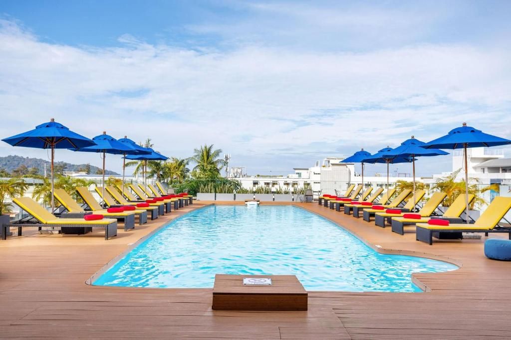 Days Inn by Wyndham Patong Beach Phuket фото 60