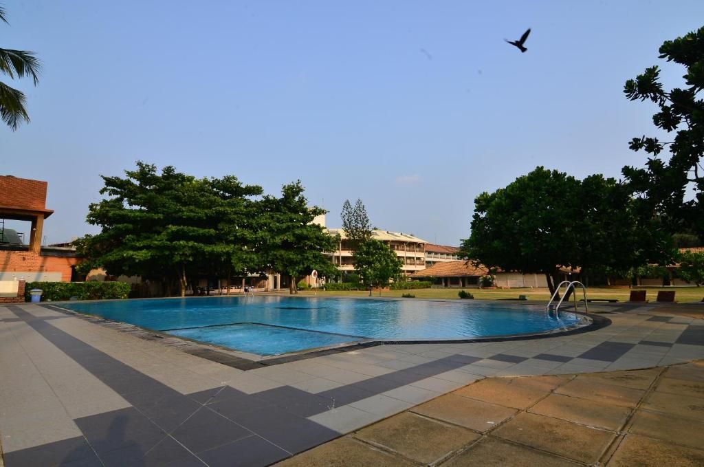 Laya Beach Hotel фото 33