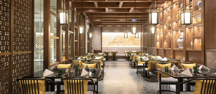 Фото отеля Ramada Plaza by Wyndham Chao Fah