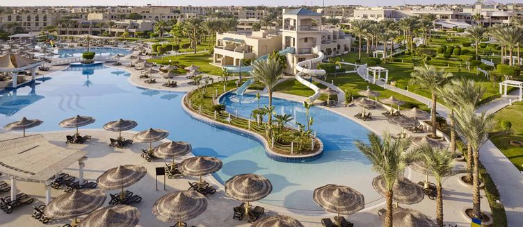Фото отеля Coral Sea Holiday Resort & Aqua Park