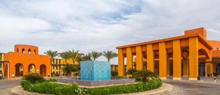 Фото отеля Strand Beach Resort