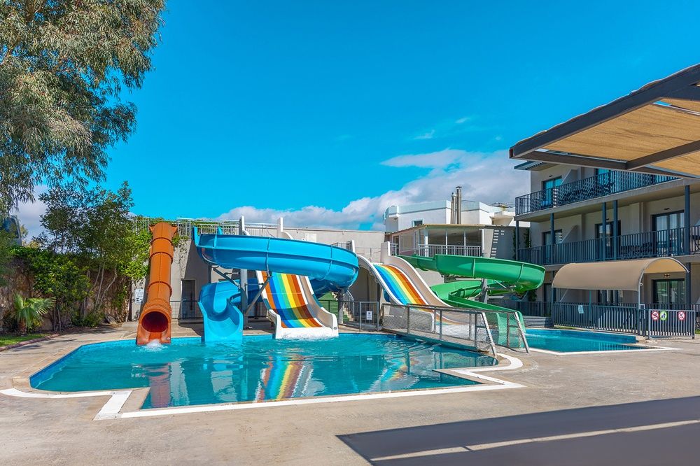 Bodrum Beach Resort фото 121