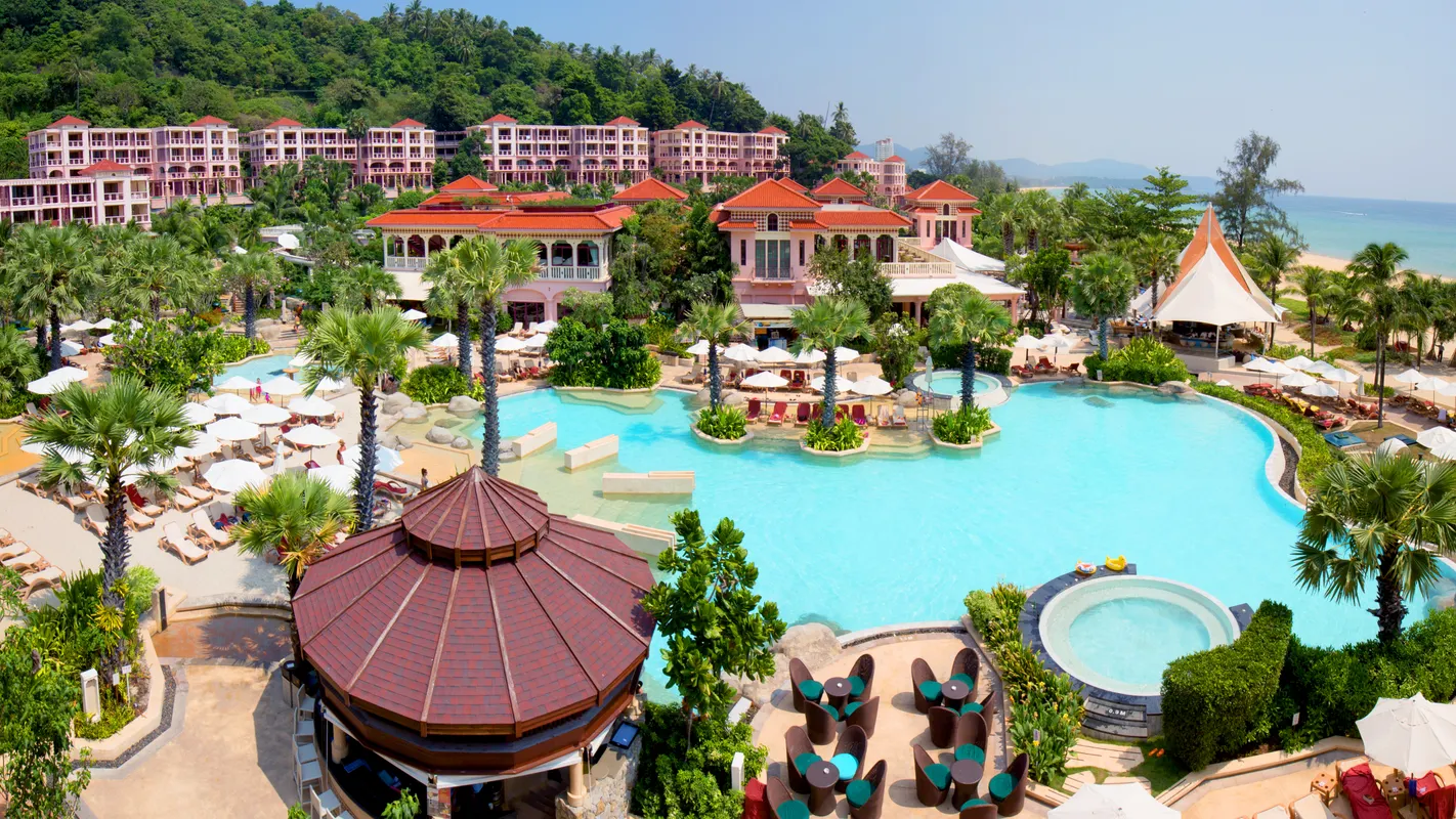 Centara Grand Beach Resort Phuket фото 11
