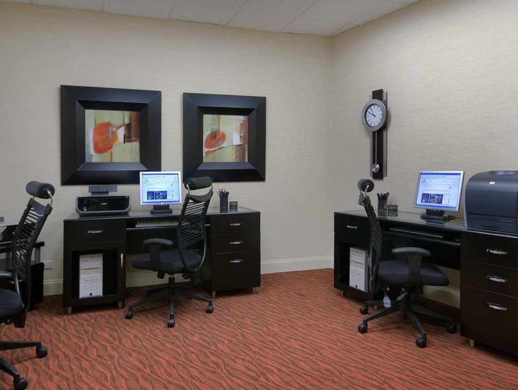 Hilton Chicago/Oak Lawn фото 24