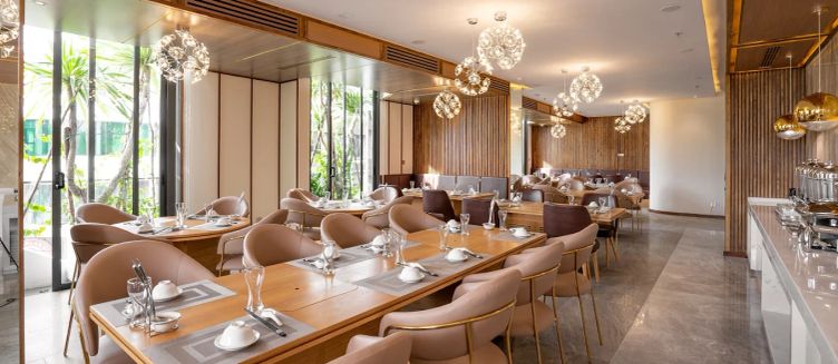Фото отеля Haian Riverfront Hotel