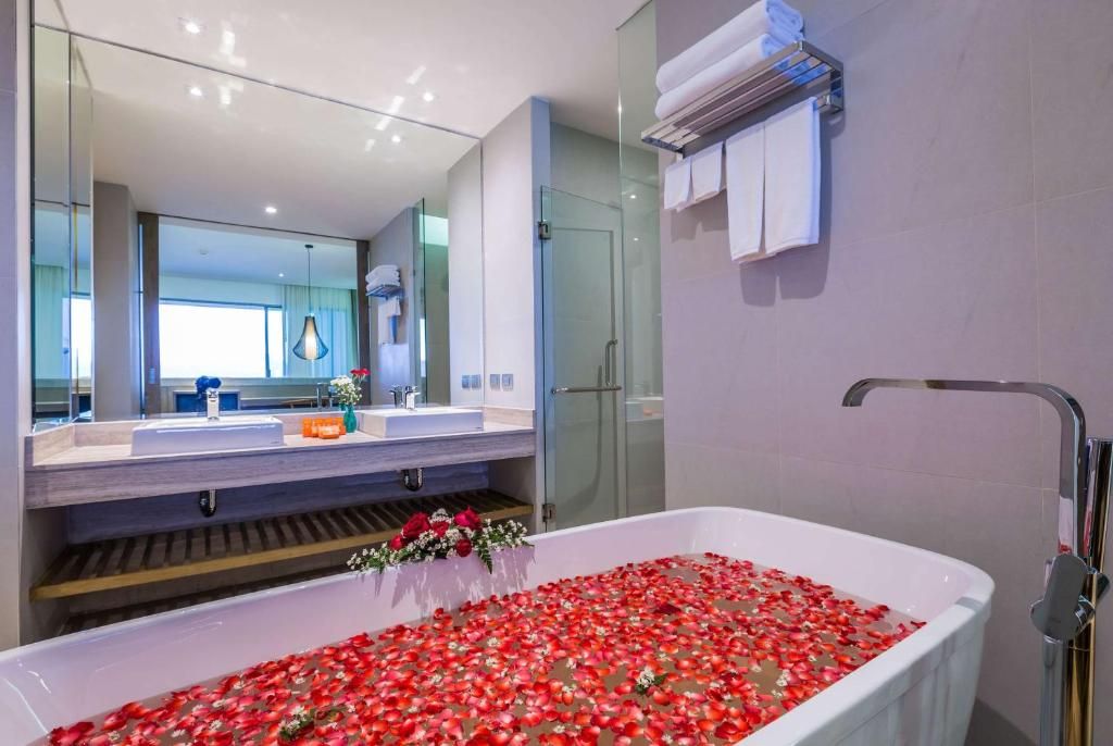 Wyndham Grand Phuket Kalim Bay фото 86