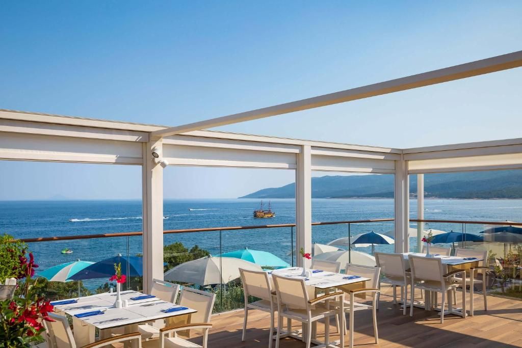 Valamar Bellevue Hotel & Residence фото 59