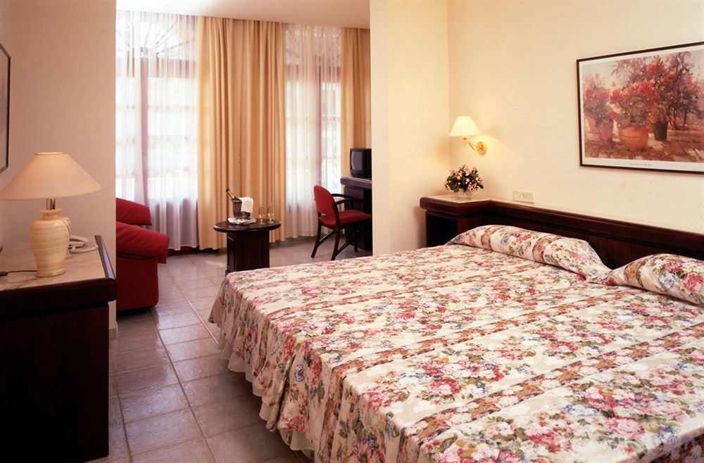 Hotel Guitart Rosa - Adults Only фото 26
