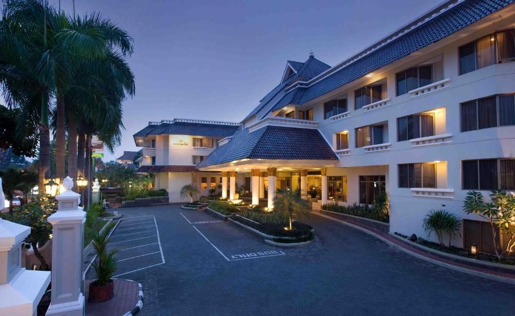 Hotel Santika Premiere Jogja фото 14