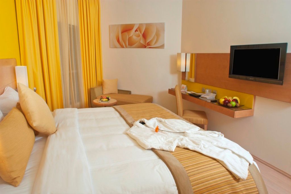 Al Khoory Executive Hotel, Al Wasl фото 30
