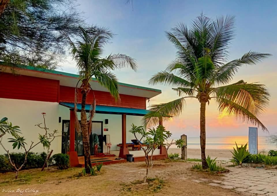 Golden Bay Cottage фото 25