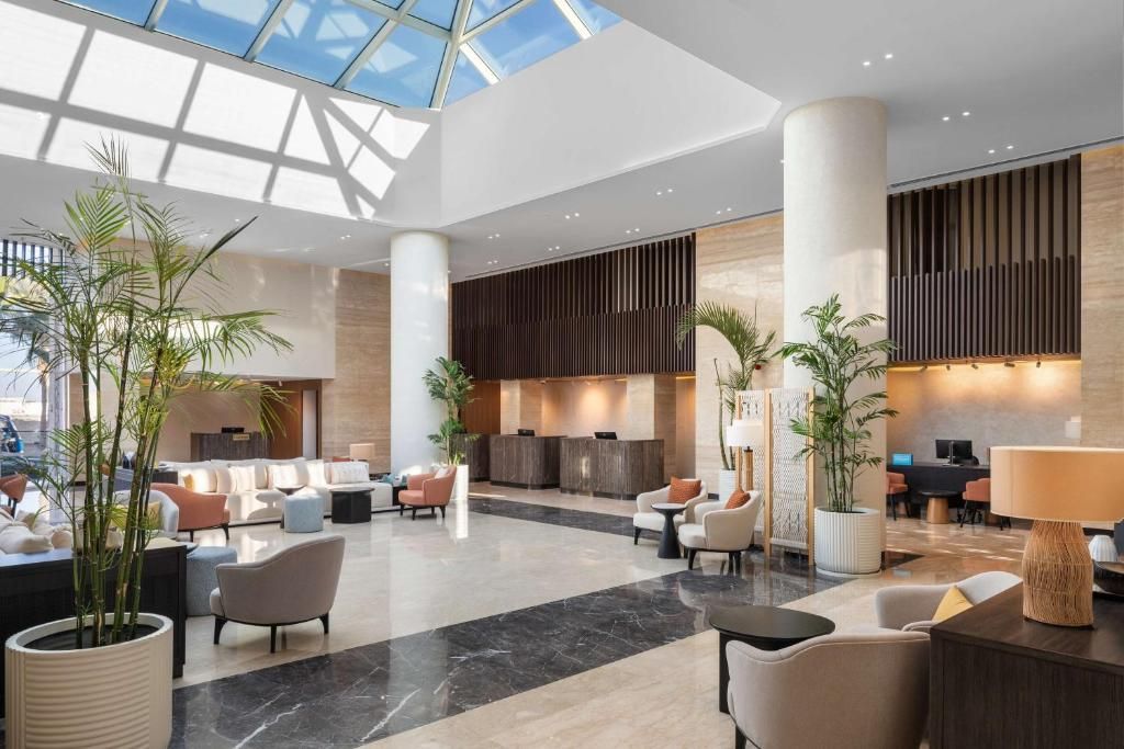 DoubleTree by Hilton Sharks Bay Resort фото 108