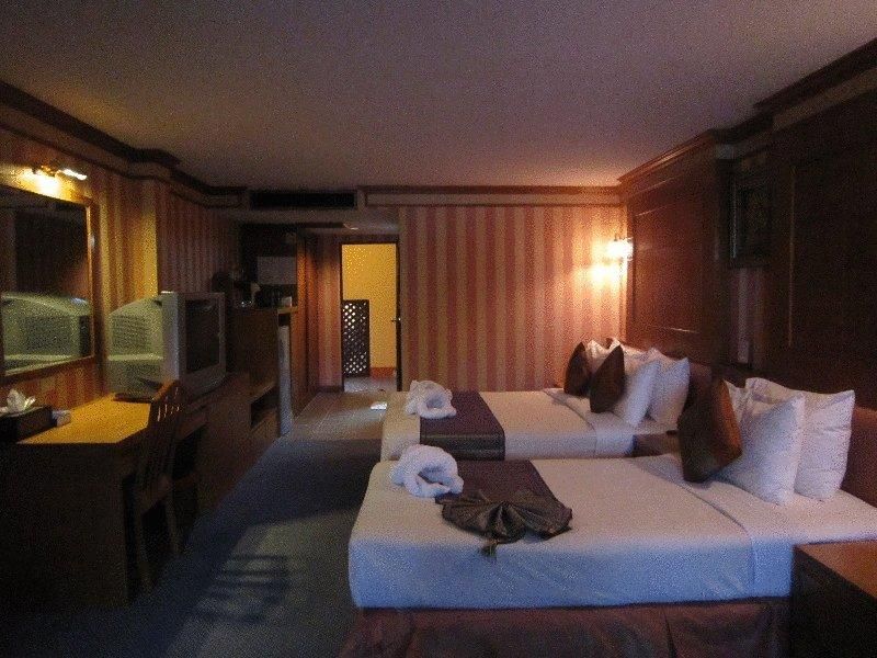 Ao Nang Beach Resort фото 63