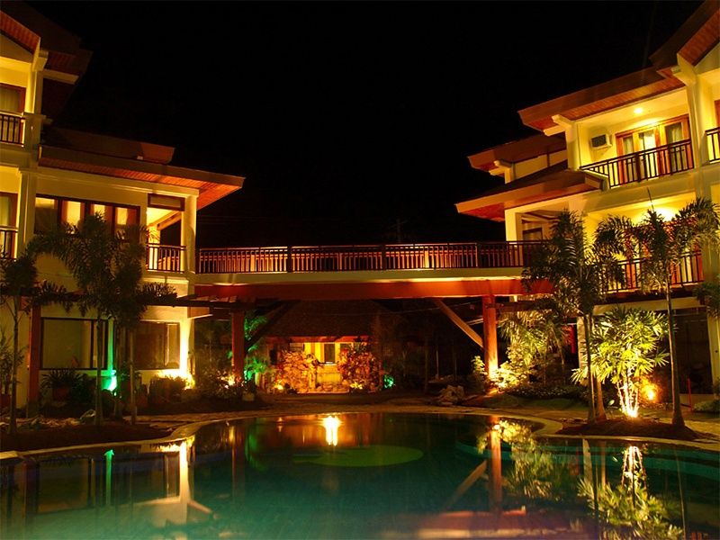Boracay Tropics Resort Hotel фото 86