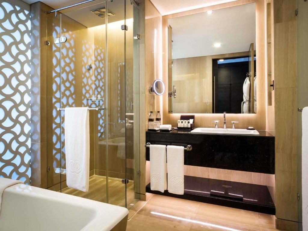 Sofitel Abu Dhabi Corniche фото 80