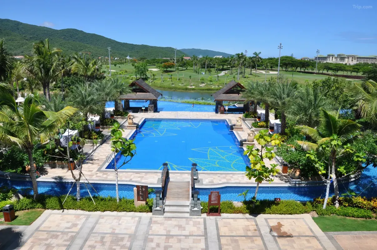 Grand Metropark Villa Resort Sanya Yalong Bay фото 4