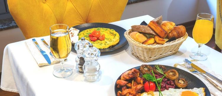 Фото отеля Hotel Royal Inn