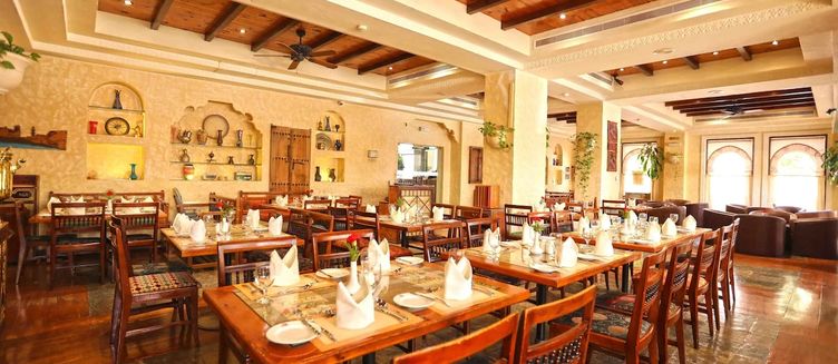 Фото отеля Delmon International Hotel
