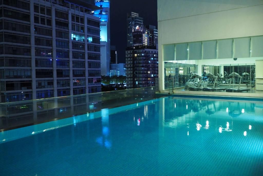 Ramada Suites by Wyndham Kuala Lumpur City Centre фото 8