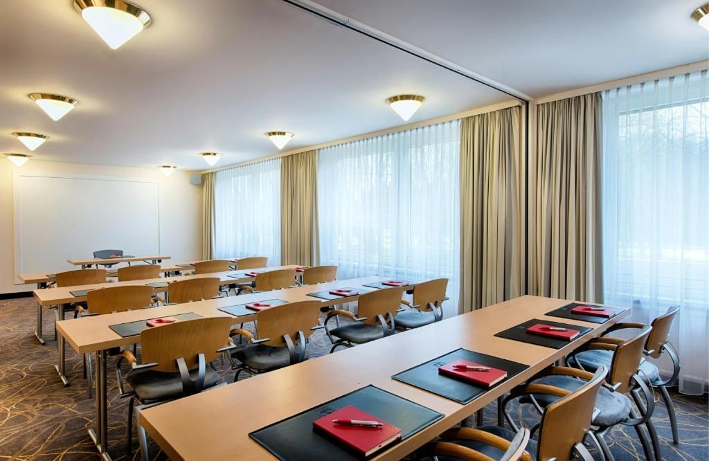Leonardo Hotel Hamburg City Nord фото 92