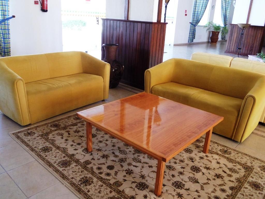 Hotel luar фото 9