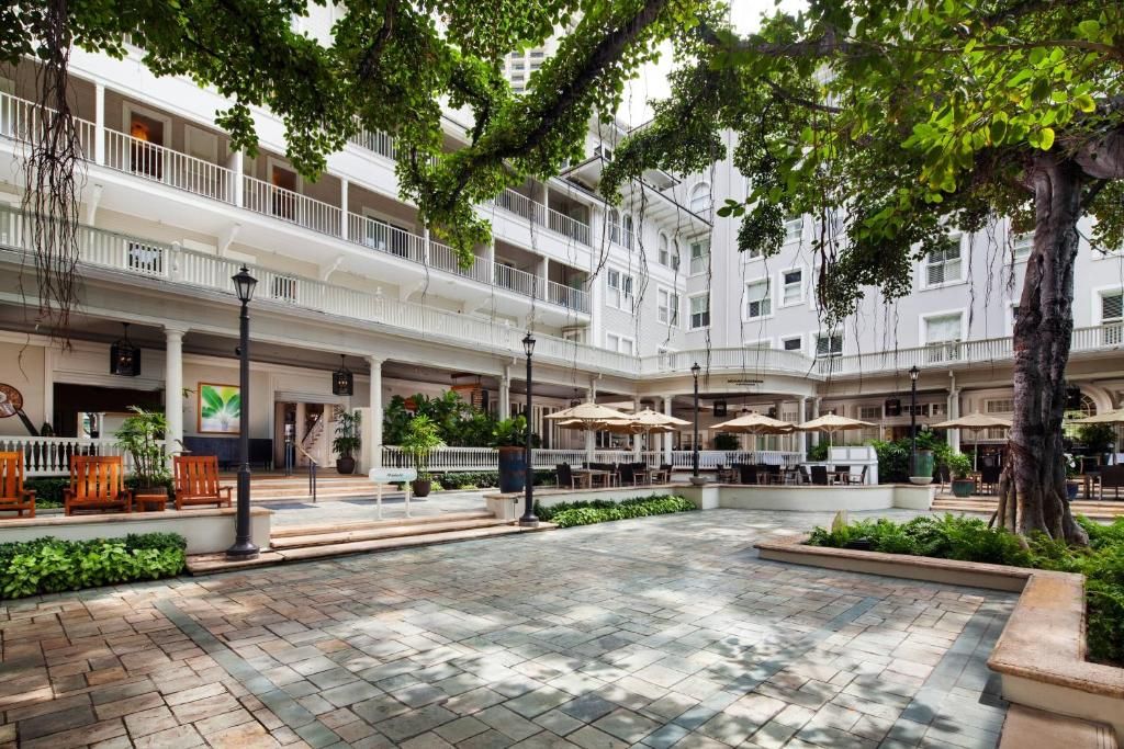 Moana Surfrider, A Westin Resort & Spa фото 21