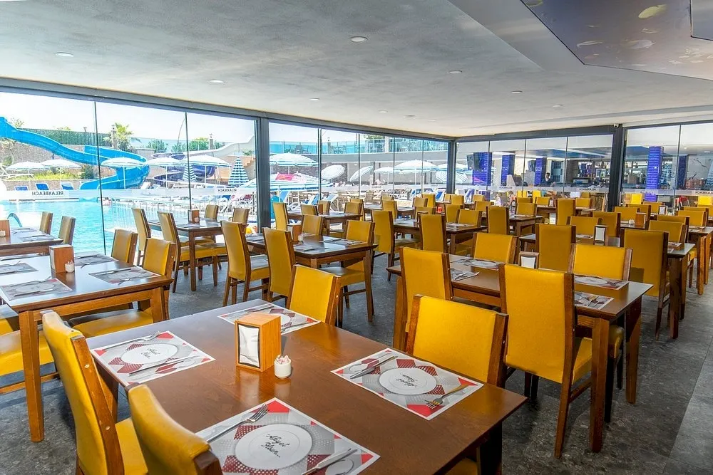 Relax Beach Hotel фото 12
