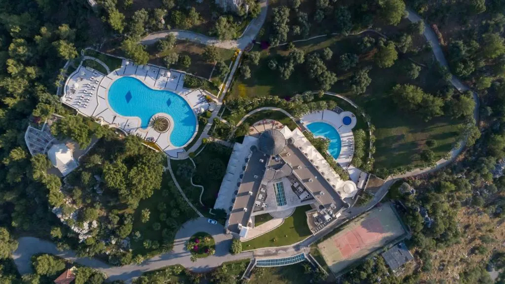 X Life Hotel Sarigerme (Adults Only) фото 3