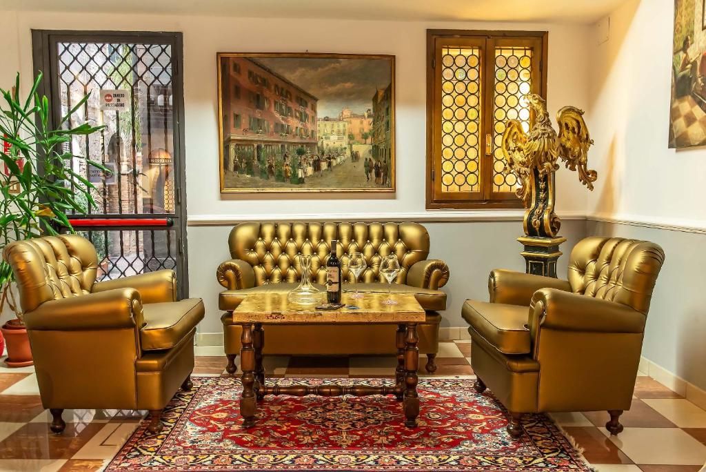 Hotel La Fenice et Des Artistes фото 41
