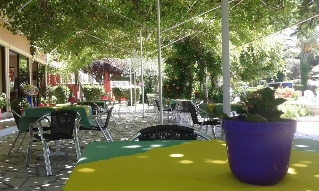 Brati Arcoudi Hotel фото 23